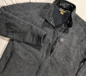 Ariat Full-Zip Fleece gefütterte Jacke mit seitlichen Reißverschlusstaschen schwarz Herren L - Bild 1 von 16