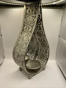 MOROCCAN STYLE METAL FILIGREE MIRRORED TEARDROP CANDLE HOLDER - Picture 1 of 5