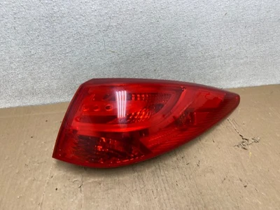 Оригинальный правосторонний задний фонарь для Hyundai Tucson 2010–2015 годов выпуска S0885 DW - Изображение 1 из 4