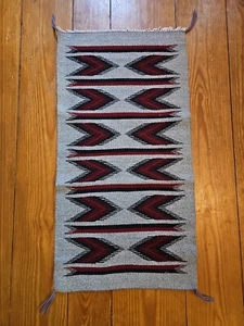 Navajo Native American Indian Handwoven Geometric Pattern Rug 37" X 17.5" - Picture 1 of 4