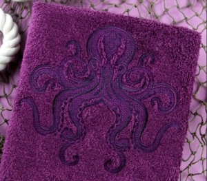Octopus Wild & Free Embossed Bath TOWEL EMBROIDERED Beautiful - Picture 1 of 1