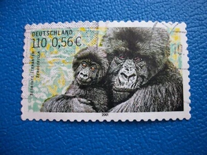 BRD, 2001, Michel: 2204, gorilla di montagna, timbrato - Foto 1 di 1