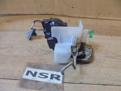 TOYOTA RAV4 1997 MK1 LADO DEL PASAJERO TRASERO MOTOR DE BLOQUEO CENTRALIZADO Foto 1 de 2