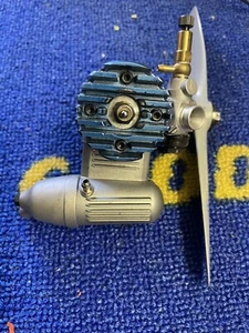 Verbrennungsmotor Modellbau Flugzeugmotor Motor Verbrenner Modellauto - Bild 1 von 9