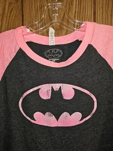 Under Armour Batman Large Womens Black Pink Graphic Logo Tshirt - Picture 1 of 13