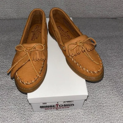 Minnetonka NEW IN BOX Kilty moosehide natural tan slip on loafers women's size 5 - Image 1 of 4