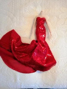 Fashion Royalty Abito Elegante Rosso. Usato.  - Foto 1 di 2