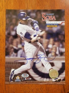 Sammy Sosa signed 8 X 10 photo PSA authenticated - Picture 1 of 2