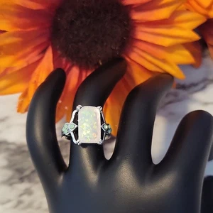 Rechteckiger weißer Opal Antik Silber Ringe Größe 8,5 - Bild 1 von 12