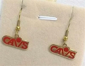 Cleveland Cavalier Earrings Gold Tone with Red NBA Peter David Brand Dangle CAVS - Picture 1 of 3