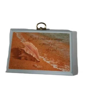 Hallmark Plaque DE2078 Beach Ocean Conch Shell Vintage Hanging Friendship - Picture 1 of 9