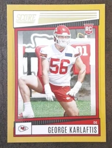GEORGE KARLAFTIS RC 2022 Panini Score #314 Rookie Gold Kansas City Chiefs.  C2C - Foto 1 di 3