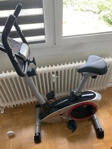 Heim-Trainer-Fahrrad - Christopeit Sport AL1 NEUWERTIG schwarz + grau - Bild 1 von 4
