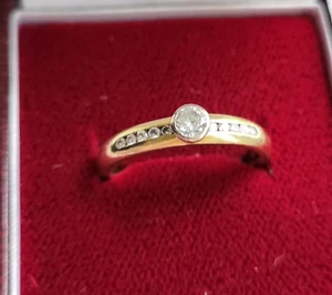 18ct Gold Solitaire Diamond Ring Size P for Engagement or Anniversary - Picture 1 of 6