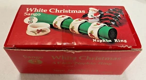 Sango ""White Christmas"" Vintage Holly Korea -- 4 anelli tovagliolo nuovi in scatola - Foto 1 di 4