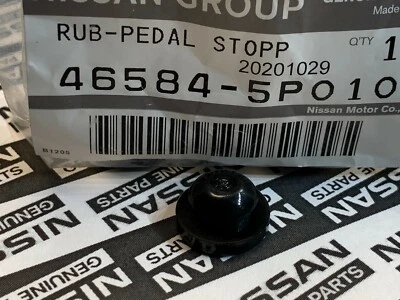 UN NUEVO OEM Original Nissan Pedal Goma Tapón 46584-5P010 465845P010 Foto 1 de 3
