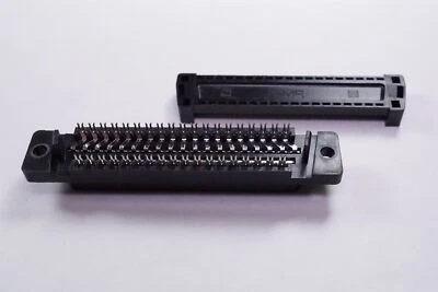 1658614-1 AMP D-Sub Connector for Flat Ribbon Cable Receptacle Vert 37 Pos IDC - Image 1 of 4