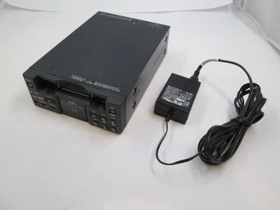 JVC BR-DV3000U MiniDV DVCAM NTSC PAL Digital Professional Videorecorder Videorecorder Schnittdeck - Bild 1 von 4