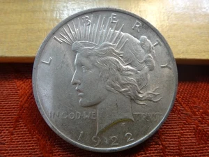 1922 United States Silver Peace Dollar $1 Lot 10-2 - No Reserve - Free S&H USA - Picture 1 of 3