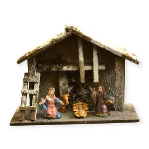 Vintage Presepe Stalla Capanna Natività Legno Maria Giuseppe Gesù 25x33x12 cm - Foto 1 di 17