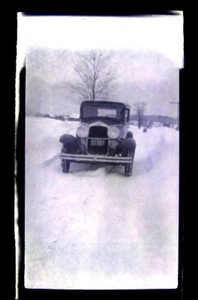 1931 Chrysler B-70 Snow Vermont Winter Auto Car Vtg Photo Negative 4.5 X 3.5 A - Picture 1 of 3