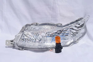 Lámpara de luz de estacionamiento de señal de giro lateral frontal con bombilla Ajuste lateral del conductor 2015-2017 Camry - Imagen 1 de 3
