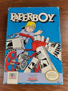 Paperboy (NES Nintendo, 1988) CIB completo di scatola testato + funzionante autentico - Foto 1 di 11