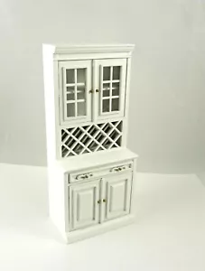 Puppenhaus Miniatur eleganter weißer Küchenschrank mit Weinregal, P5104 - Bild 1 von 3