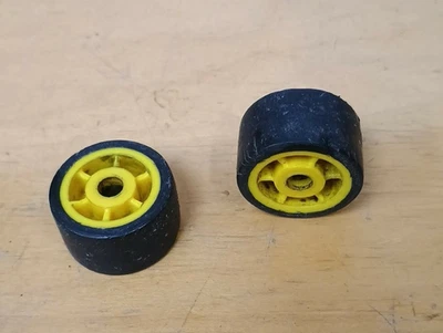 Rubbermaid PH15 Aspirador Comercial Doble Motor, (ALTURA MONTAR RUEDAS) Foto 1 de 4