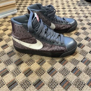 RARE 2009 Nike WMNS Size 6.5 Blazer High Burgandy 317808-611 Sneakers Scorpion - Bild 1 von 7