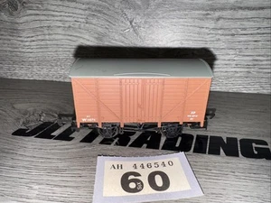 Hornby Vent Van Brown 10T W14574 OO Gauge 60 - Picture 1 of 5