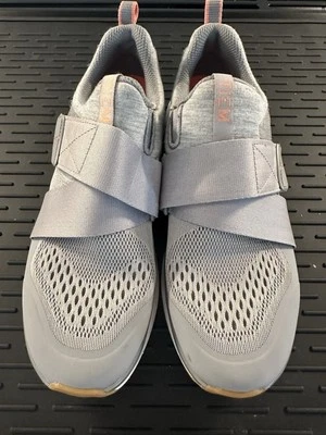 Tênis TIEM Feminino 7.5 Cinza Slipstream Ciclismo Alça Atlética Usado   - Imagem 1 de 4