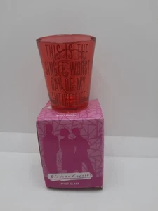 Beutekiste 16 Kerzen Sammlerstück Schnapsglas Claire "Worst Day Of My Life" - Bild 1 von 8