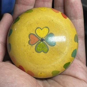 Vintage Holz Runde Schmuck Pillendose Handbemalt Vierblättriges Kleeblatt - Bild 1 von 3