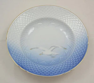 Bing & Grondahl B&G - Möwe mit Goldrand - Kleiner Suppenteller 21,5cm - - Picture 1 of 1
