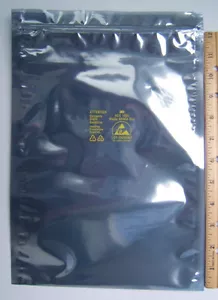 600 - ESD Anti-Static Shield Bags, 8" x 12", Zip-Top - Picture 1 of 1