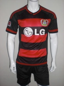 11 Young Adult Soccer Jerseys $16 each - Jersey and shorts 11 size Medium U-13 - Picture 1 of 6