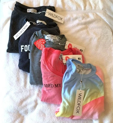 NUEVO LOTE DE 5 muestras de sudaderas Wildfox ¡TÚ OBTIENES LAS 5! Ligero nuevo con etiquetas talla S $500 Foto 1 de 4
