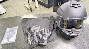 HARLEY-DAVIDSON HD- N03 Medium Size Helmet Black W/ Sena Bluetooth Good Shape - Picture 1 of 11