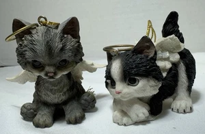 Set Katze Weihnachten Baumschmuck zum Aufhängen Polystone Engelsflügel Tabby & schwarz - Bild 1 von 6