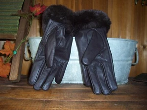 TIME AND TRU LADIES LEATHER GLOVES BROWN WITH FAUX FUR CUFF SIZE L-XL STYLISH - Picture 1 of 1
