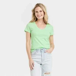 Universal Thread Women's Size XL Short Sleeve V-Neck T-Shirt Mellow Green - Picture 1 of 2