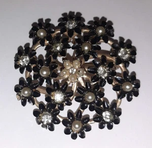 Vintage Emaille Blume Floral Brosche Anstecknadel Lot schwarz weiß Perle Strass 2" - Bild 1 von 7