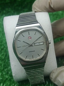 GENUINE RADO VOYAGER WATCH AUTOMATIC OCTAGON DIAL MEN VINTAGE 70s DAY/DATE - Picture 1 of 13