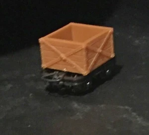 HO E  Open box trucks runs on 9mm Track - Picture 1 of 4