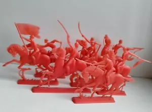 Primer Caballo Ejército Budenovtsi Juguetes Originales Soviéticos Juego Completo de Juguetes Soldados Años 70 - Imagen 1 de 9