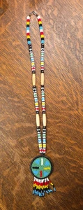 Collana vintage con perline nativi americani indiani multicolore - Foto 1 di 7