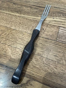 Vintage CUTCO Turning Carving Meat Fork 1726KF Classic Brown Handle 3 Prong NL - Picture 1 of 7