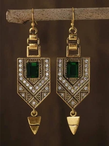 ๐ Dazzle & Dance: Art Deco Emerald Green Dangle Earrings | Vintage Style ๐โจ - Picture 1 of 9