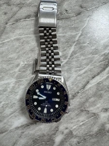 Seiko SKX007 Automatic Diver 200m Watch 40mm Discontinued Model Tested - Picture 1 of 4